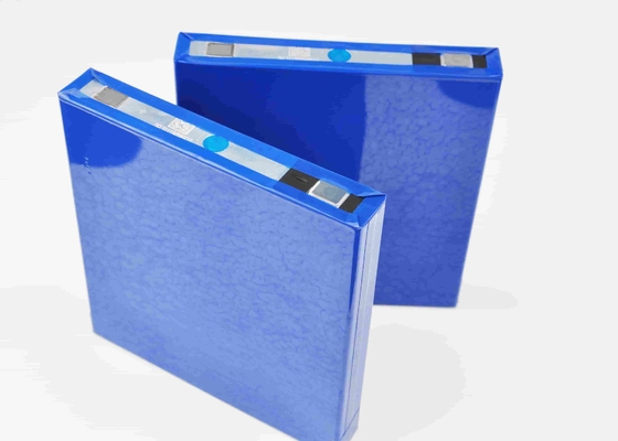 Fosfato del hierro del litio de la célula de batería de litio 3.2V28AH EIKTO 19mmx124mmx133m m